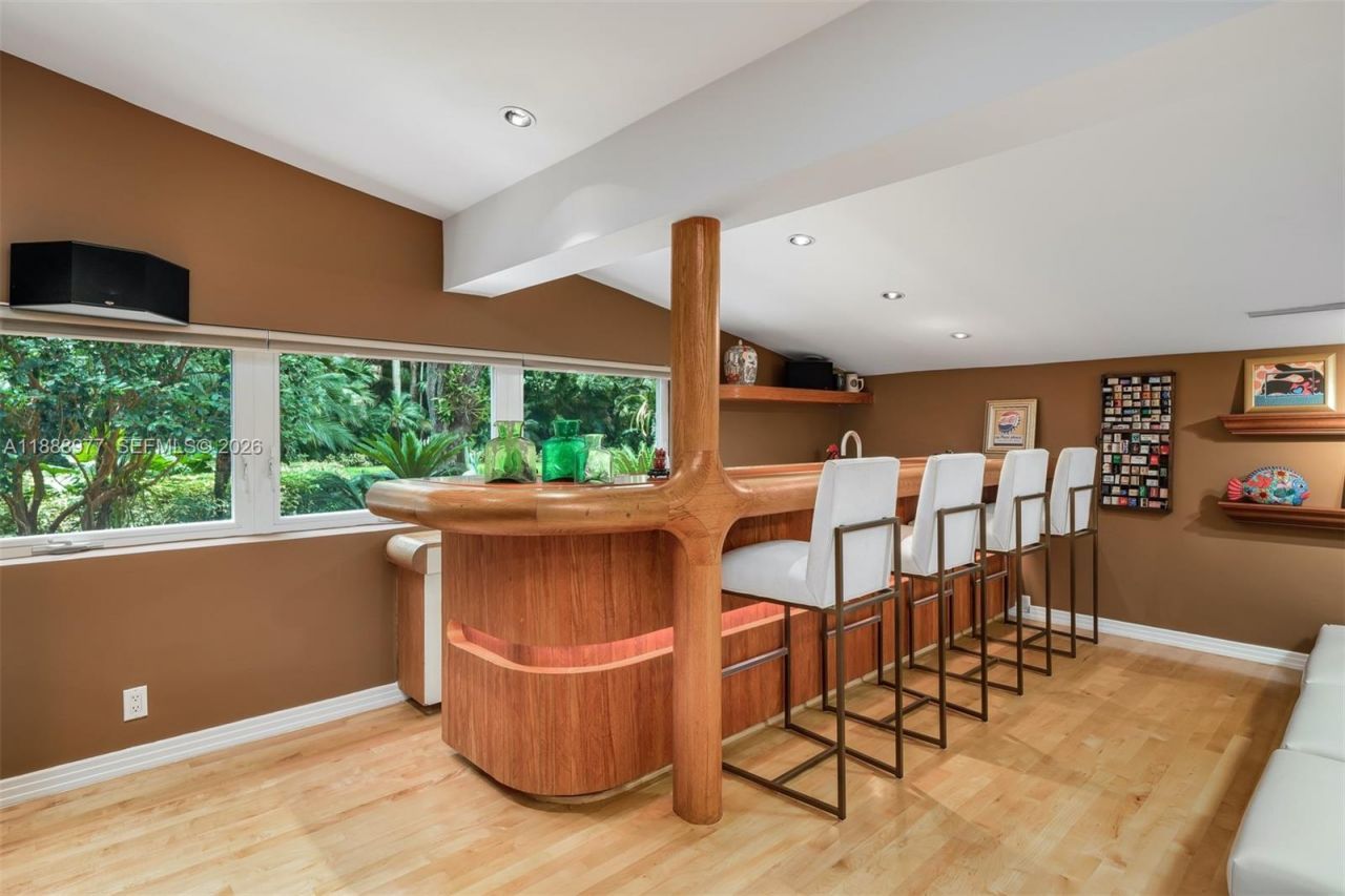 8845 School House Rd, Coral Gables, FL 33156 Photo