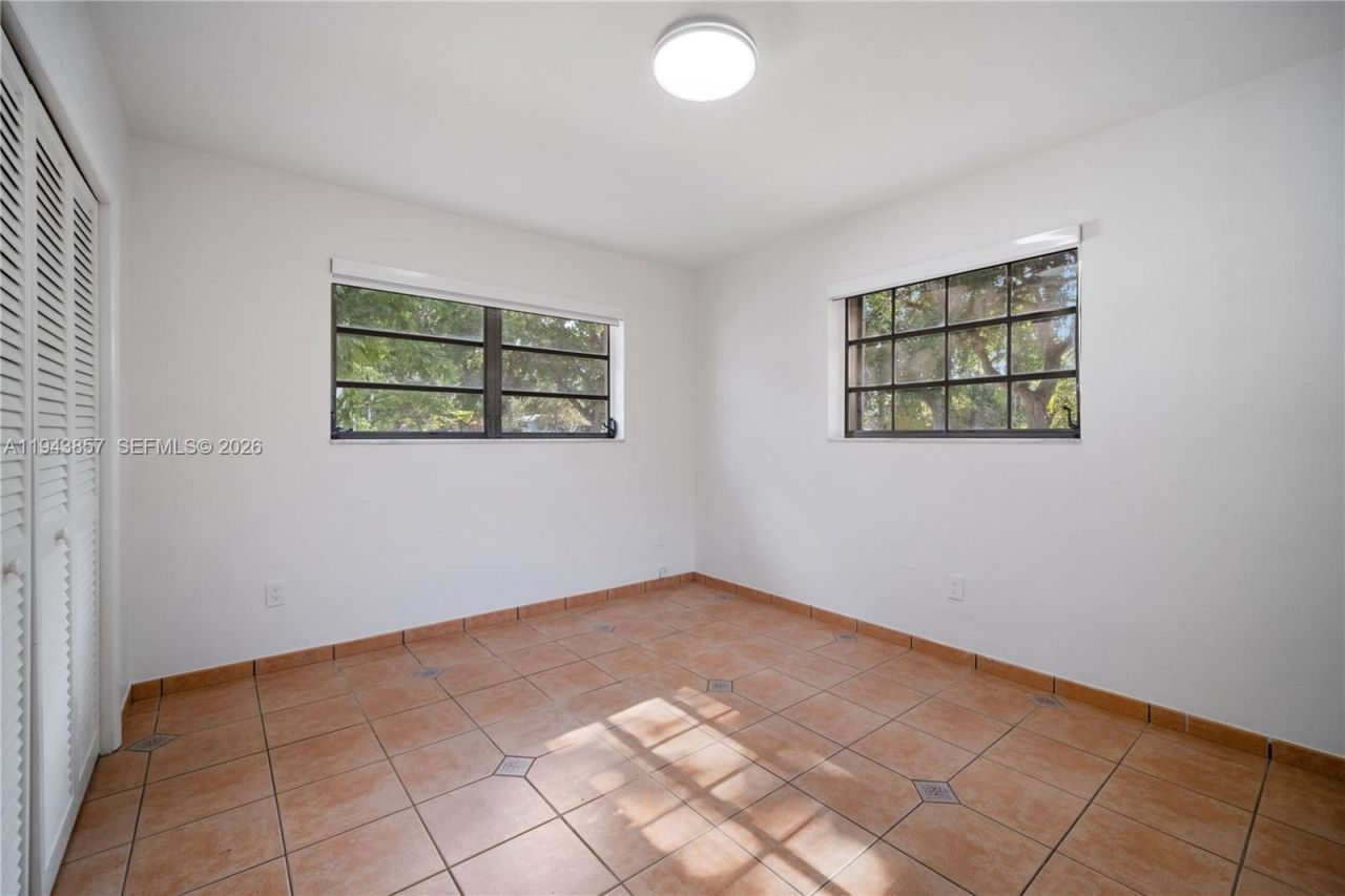 329 Candia Ave, Coral Gables, FL 33134 Photo