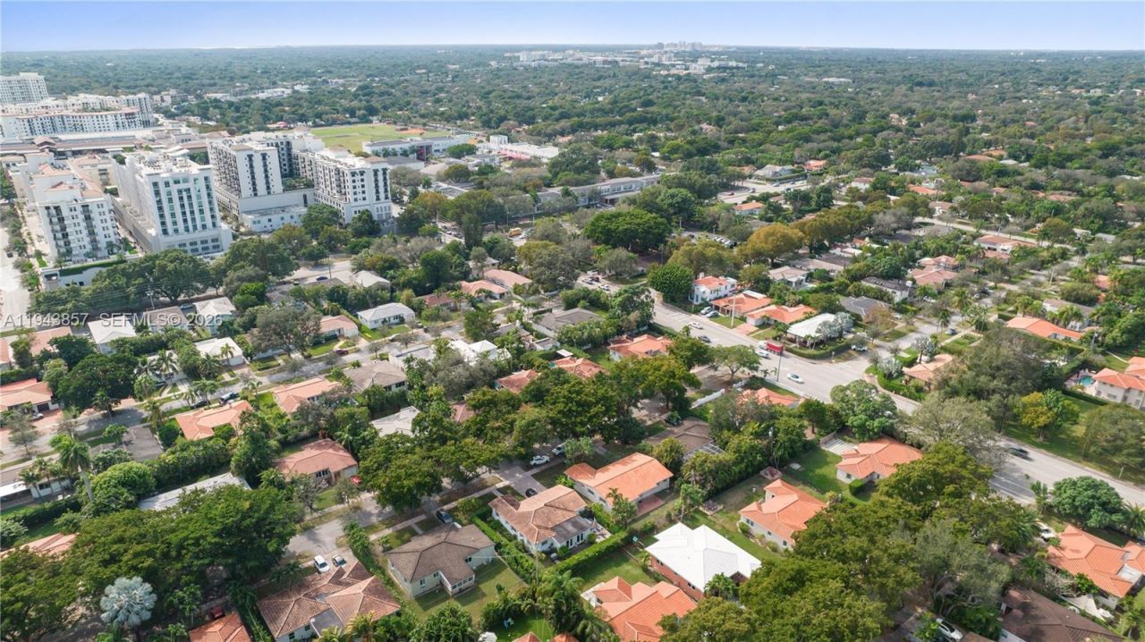 329 Candia Ave, Coral Gables, FL 33134 Photo