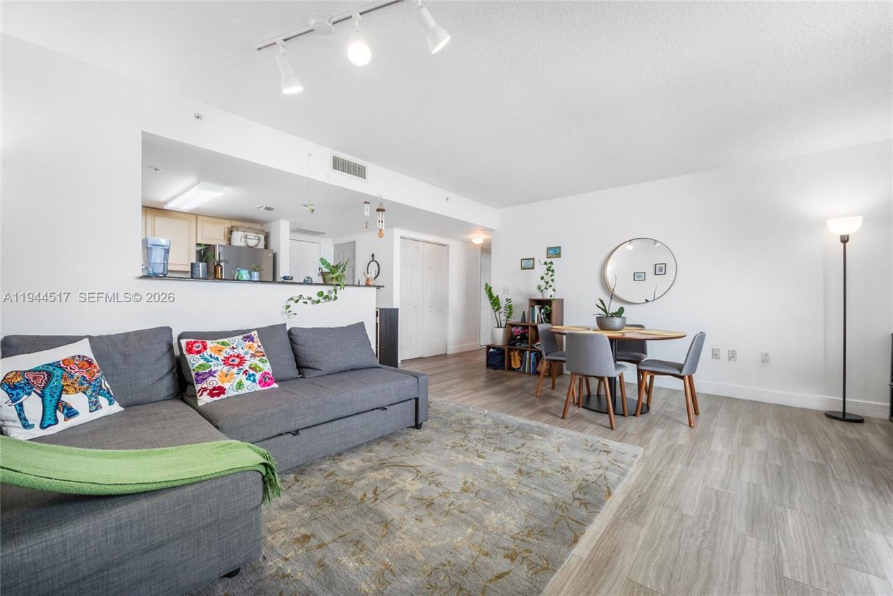 3000 Coral Way , Unit 1409, Miami, FL 33145 Photo
