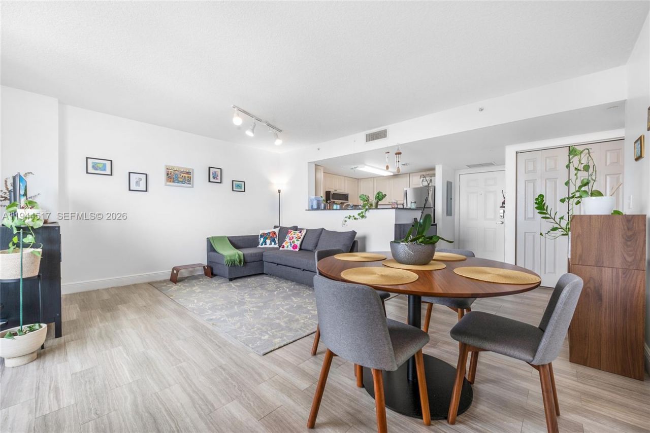 3000 Coral Way , Unit 1409, Miami, FL 33145 Photo