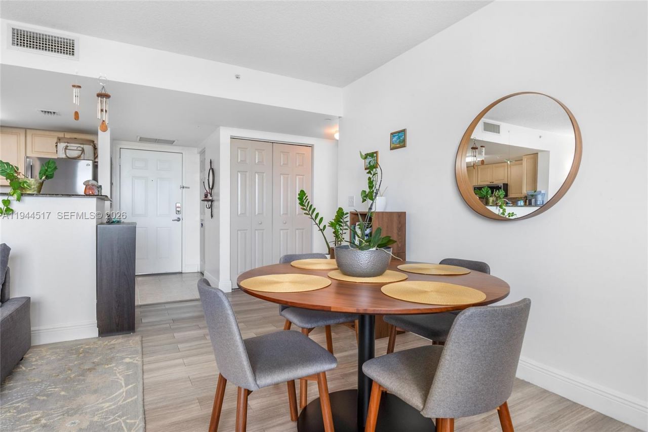 3000 Coral Way , Unit 1409, Miami, FL 33145 Photo