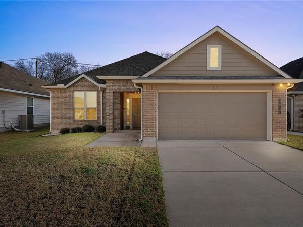 3917 S Fork Ranch Road, Waco, TX 76705