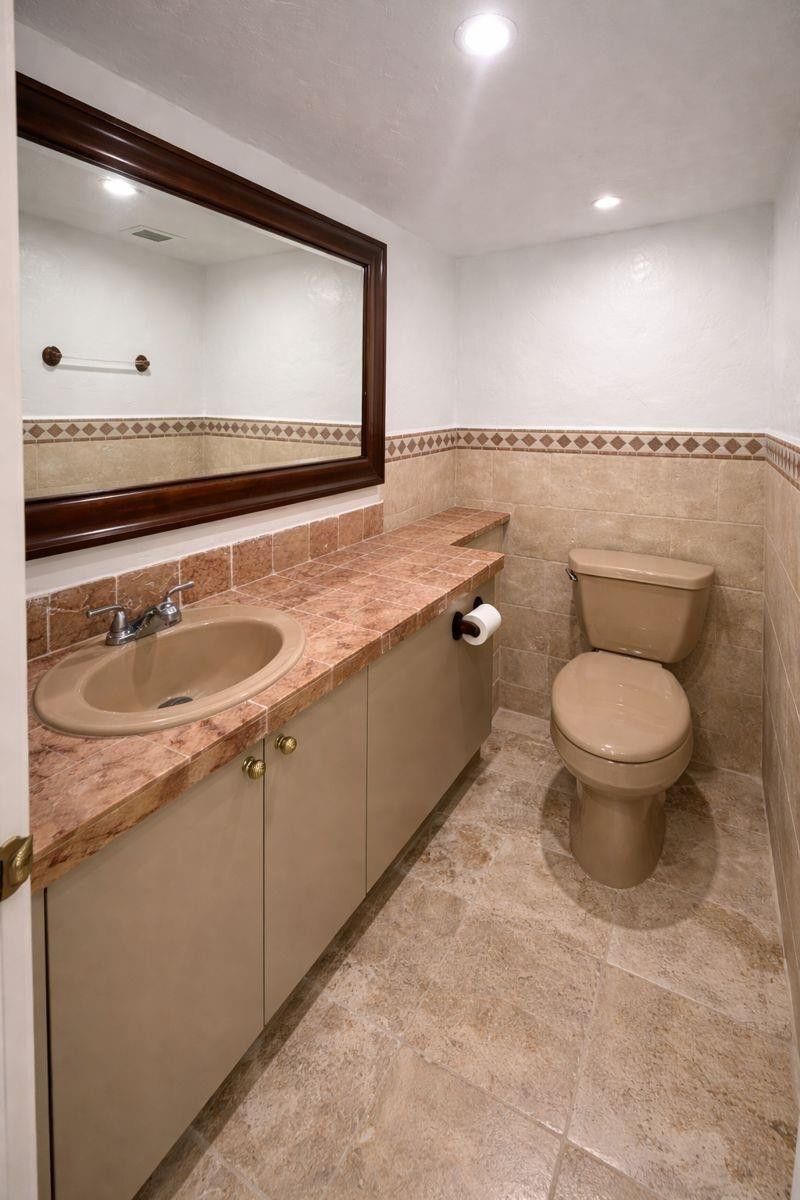 1985 S Ocean Drive, Unit 20A, Hallandale Beach, FL 33009 Photo