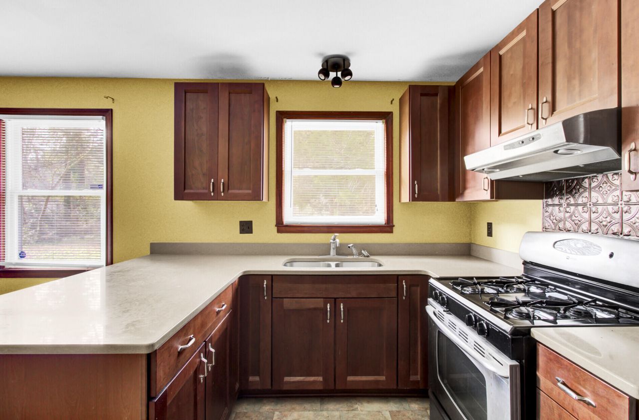 205 Callaway Drive Photo 13