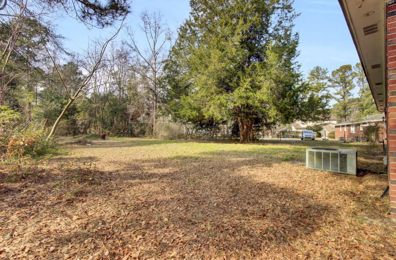 205 Callaway Drive Photo 37