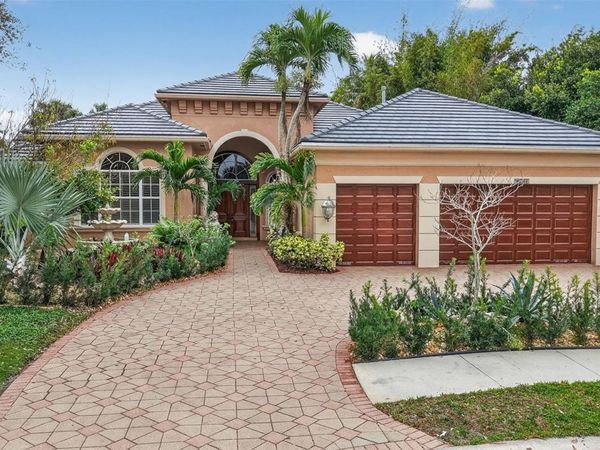 16555 WHITE ORCHID LANE, DELRAY BEACH, FL 33446