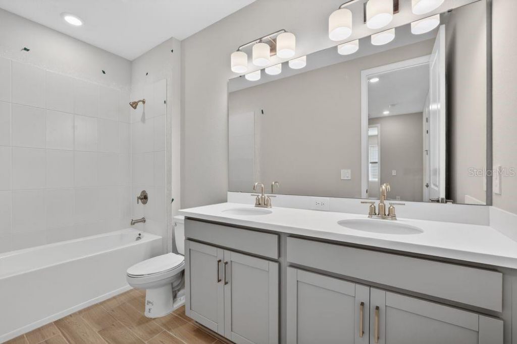 13415 Commons Avenue, Parrish, FL 34219 Photo