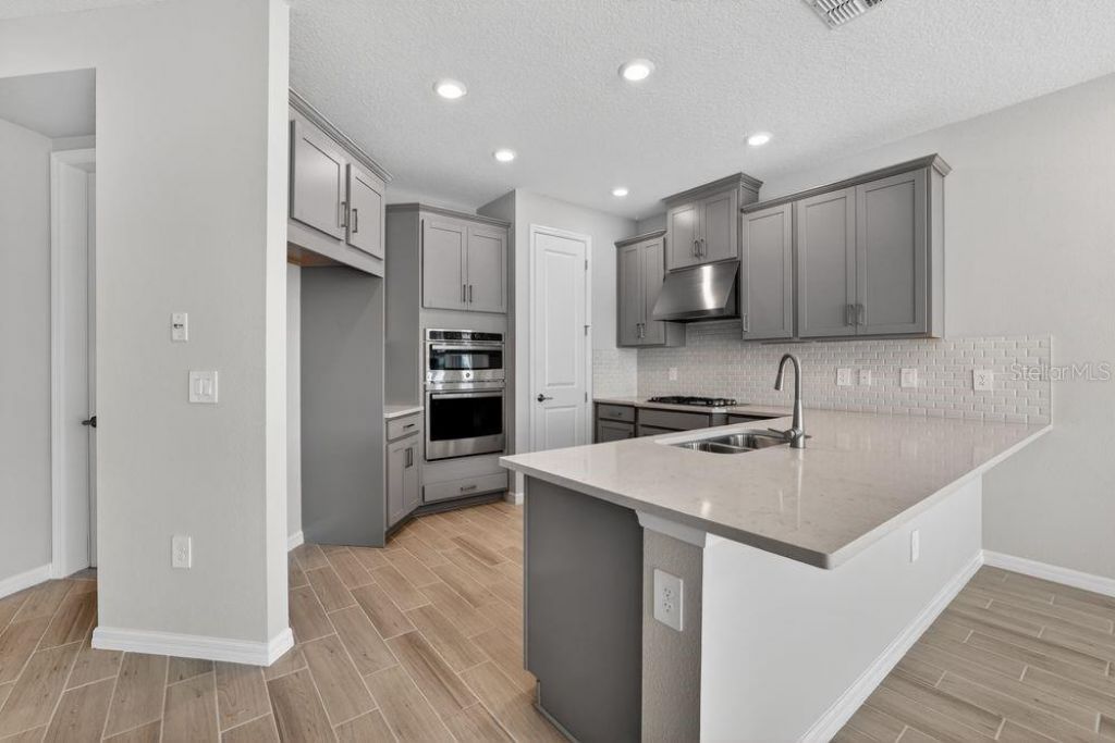 13415 Commons Avenue, Parrish, FL 34219 Photo