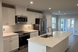 1311 Pleasant View Dr photo 4