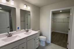 1311 Pleasant View Dr photo 4