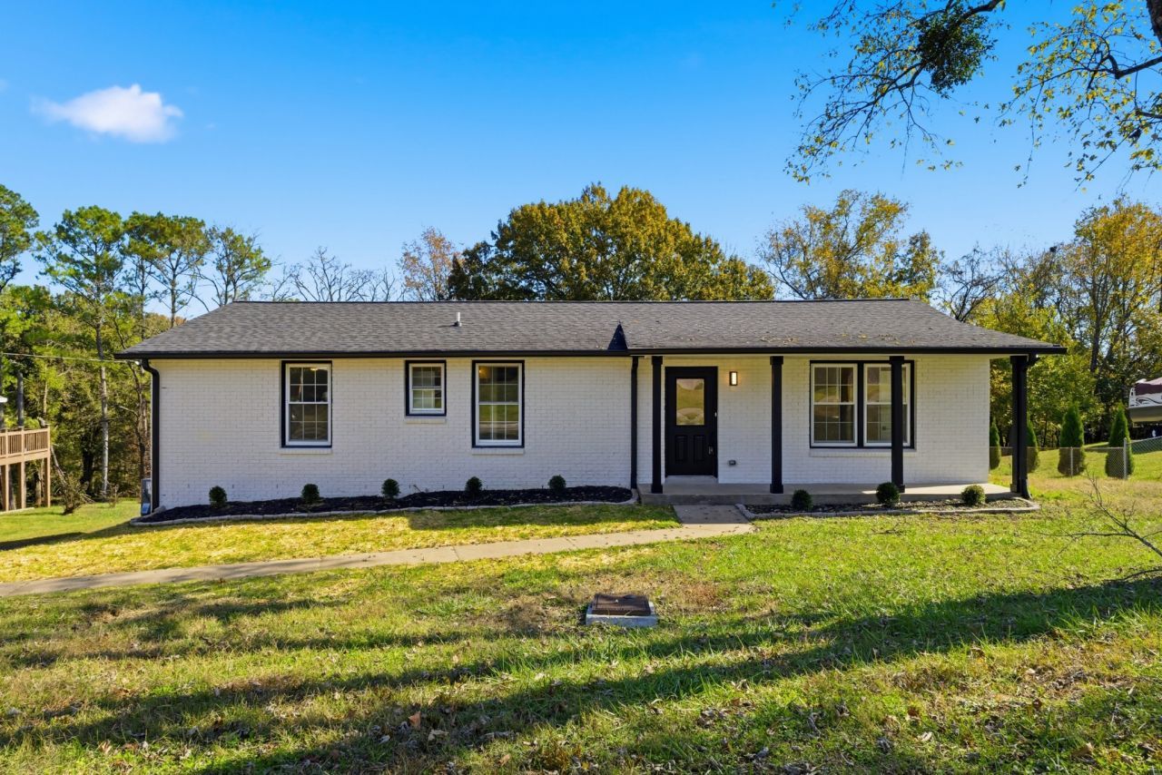 4848 Concord Dr, Hermitage, TN 37076 Main Photo