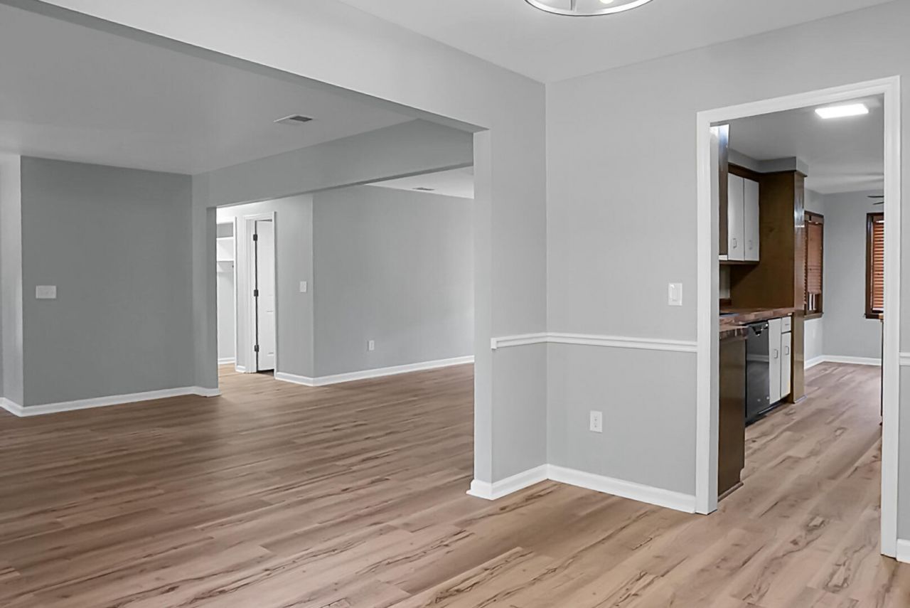 1142 Brookside Drive Photo 14