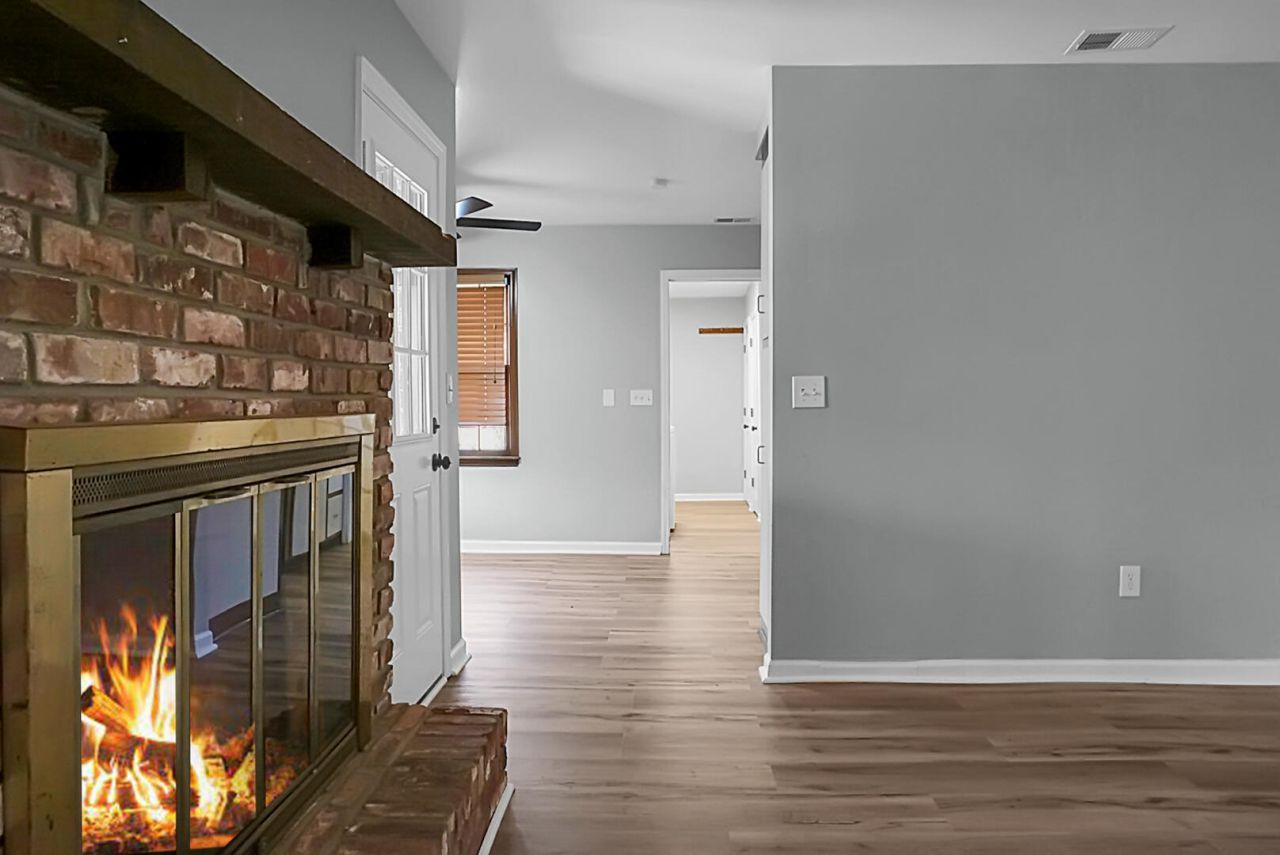 1142 Brookside Drive Photo 17