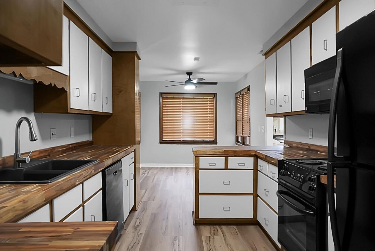 1142 Brookside Drive Photo 23