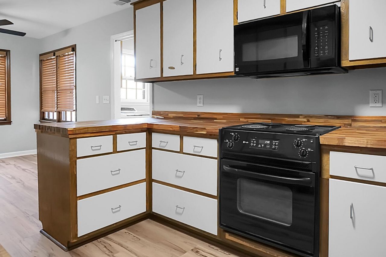 1142 Brookside Drive Photo 24