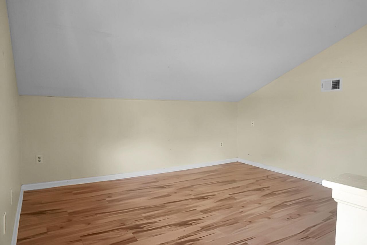 1142 Brookside Drive Photo 27