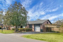 1142 Brookside Drive photo 4