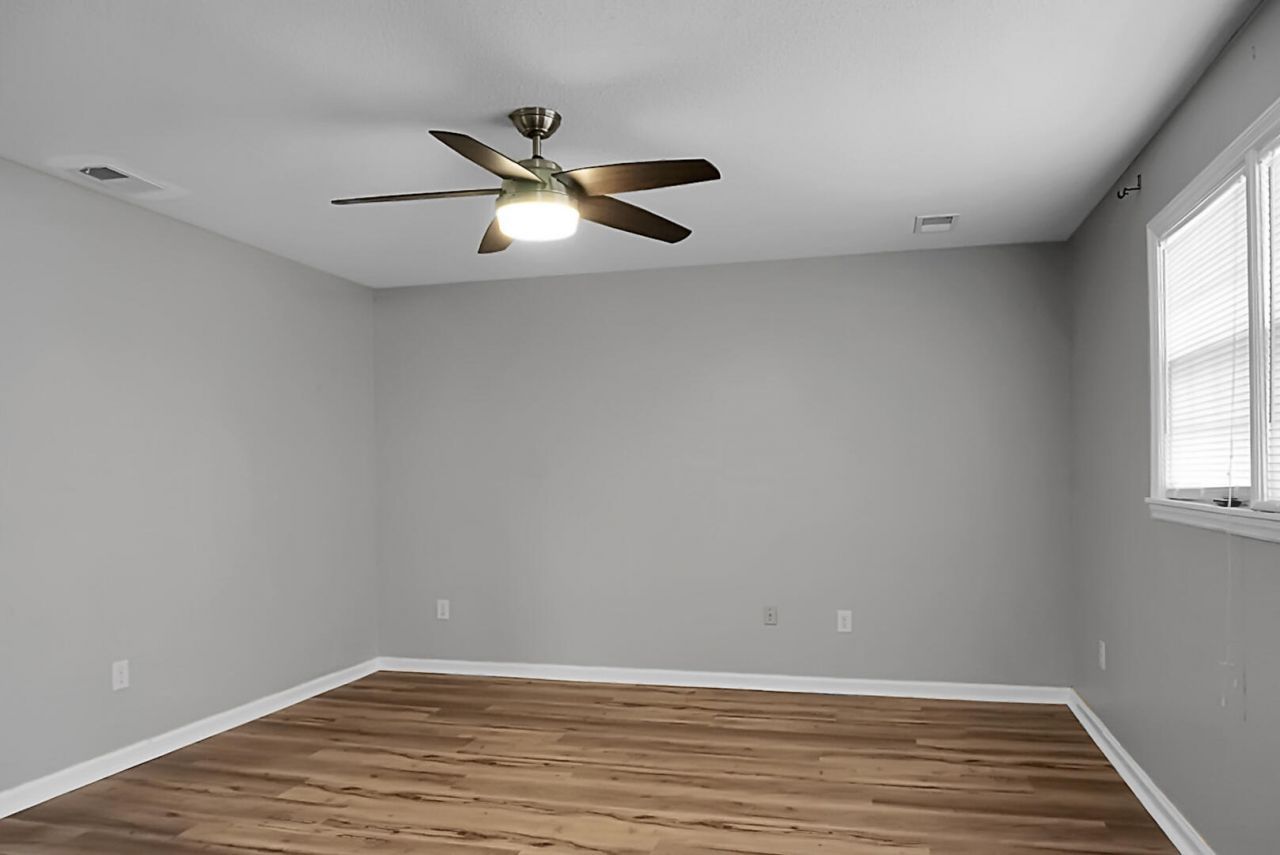 1142 Brookside Drive Photo 41