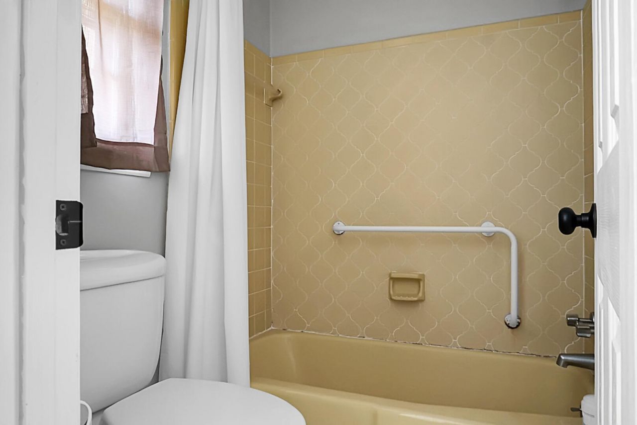 1142 Brookside Drive Photo 46