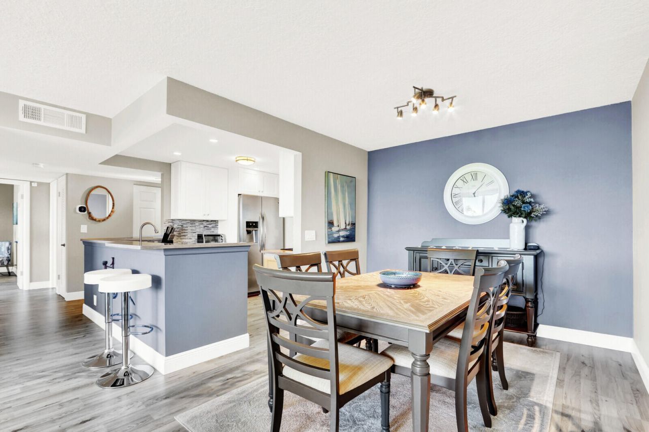 630 Ocean Drive, Unit 407, Juno Beach, FL 33408 Photo