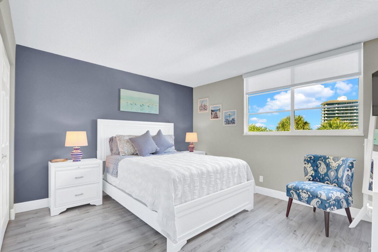 630 Ocean Drive, Unit 407, Juno Beach, FL 33408 Photo