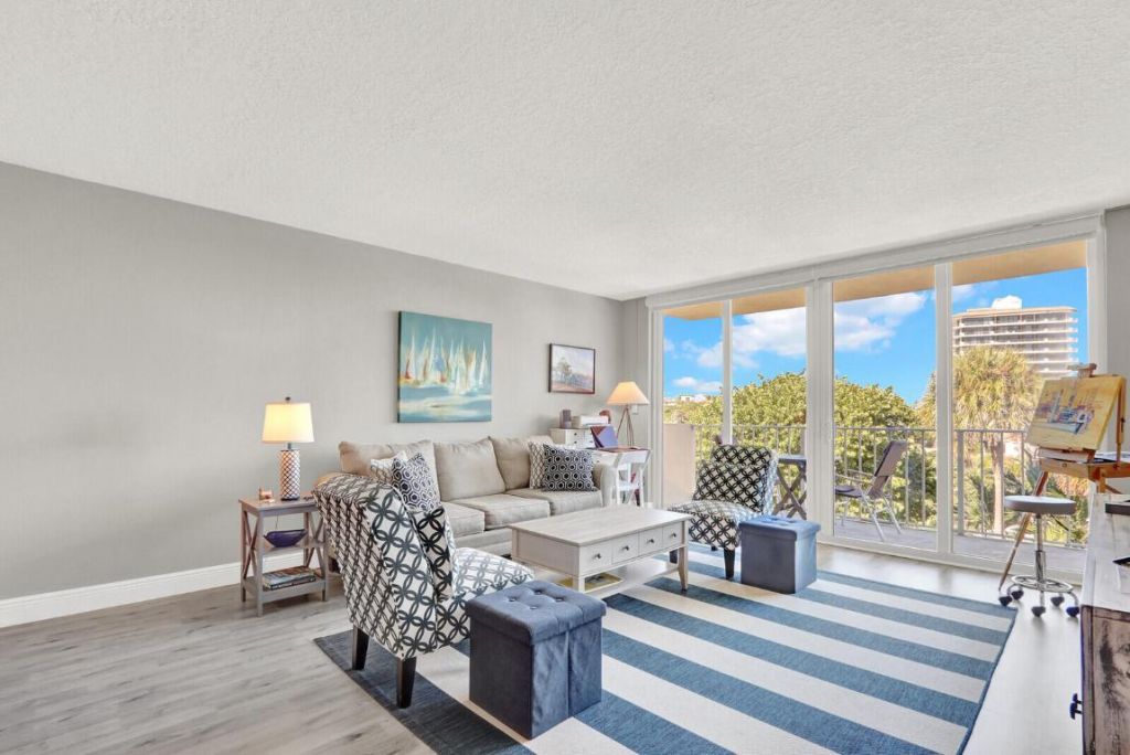 630 Ocean Drive, Unit 407, Juno Beach, FL 33408 Photo