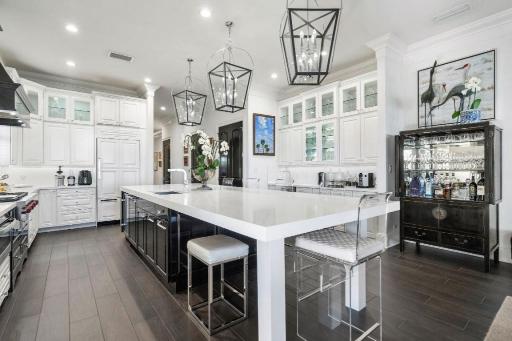 3756 Ocean Drive, Vero Beach, FL 32963 Photo