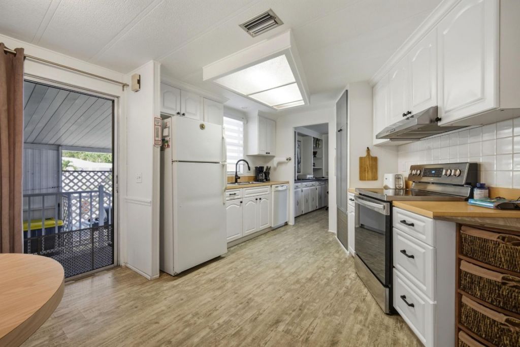 2130 SW 51st Court, Fort Lauderdale, FL 33312 Photo