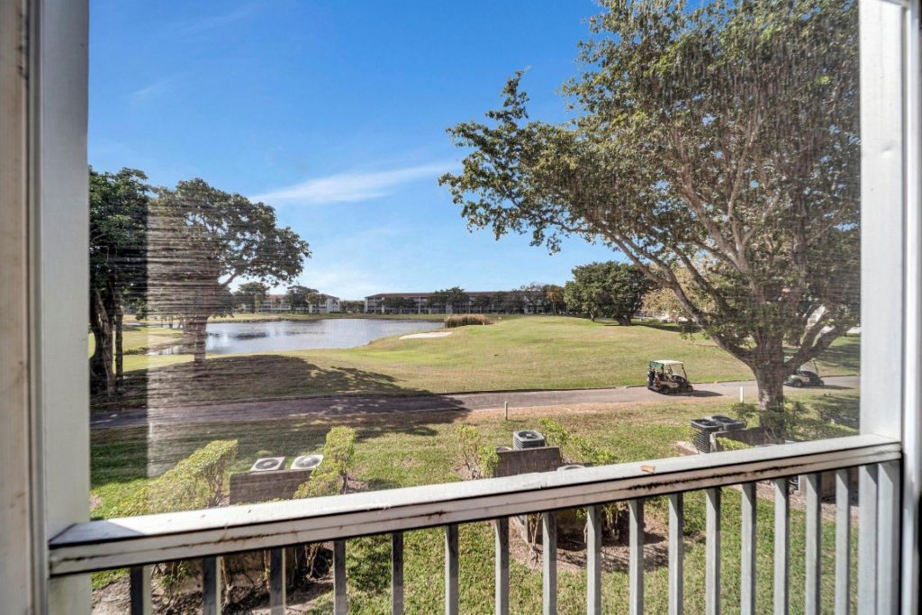 300 SW 134th Way, Unit 204E, Pembroke Pines, FL 33027 Photo