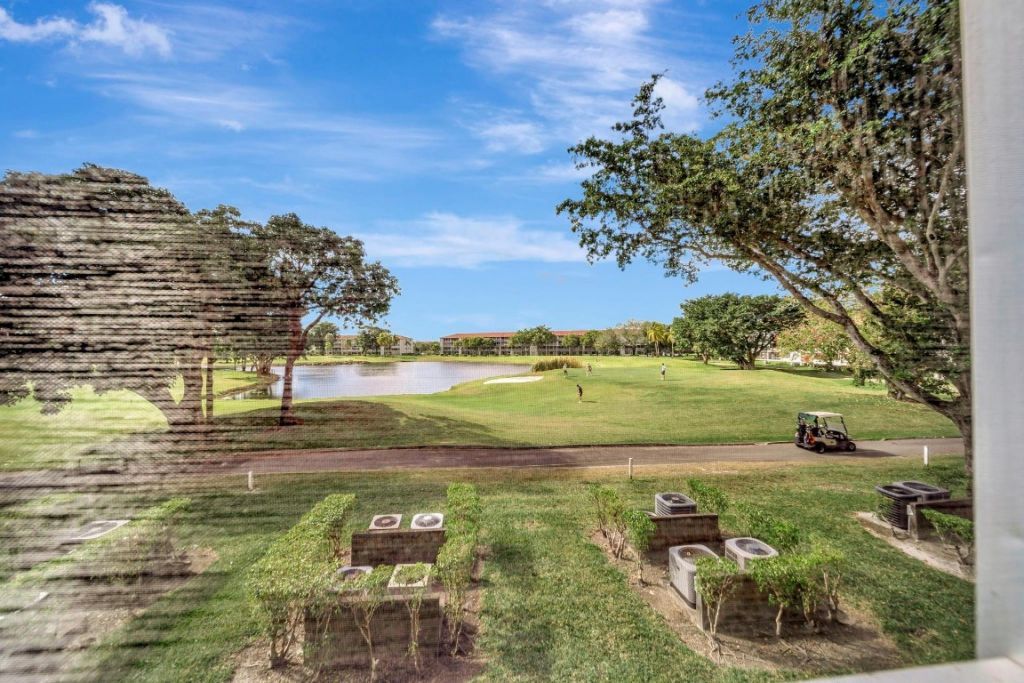 300 SW 134th Way, Unit 204E, Pembroke Pines, FL 33027 Photo