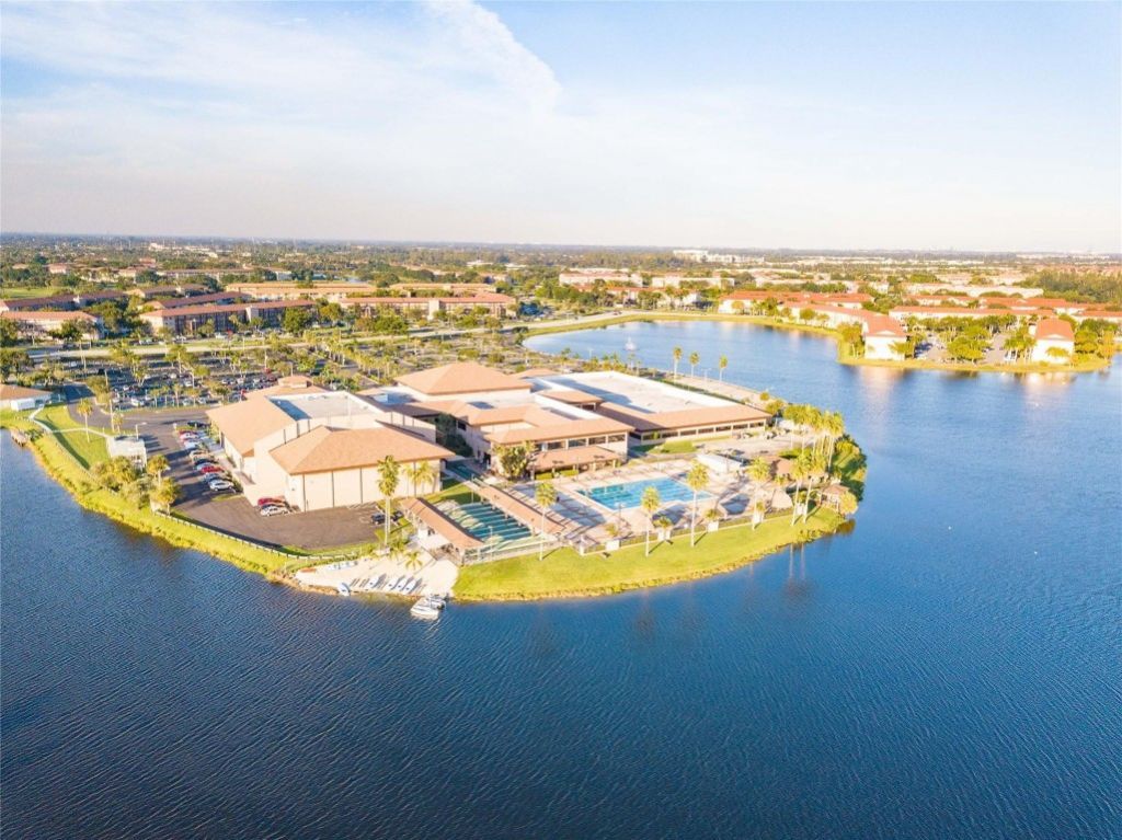 300 SW 134th Way, Unit 204E, Pembroke Pines, FL 33027 Photo