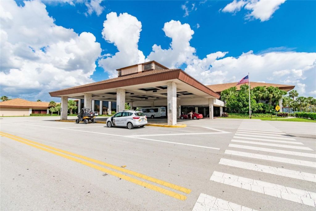 300 SW 134th Way, Unit 204E, Pembroke Pines, FL 33027 Photo