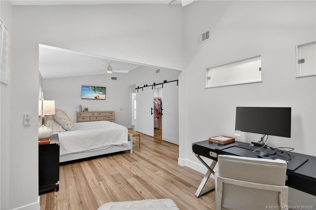 5627 SE Foxcross Place, Stuart, FL 34997 Photo