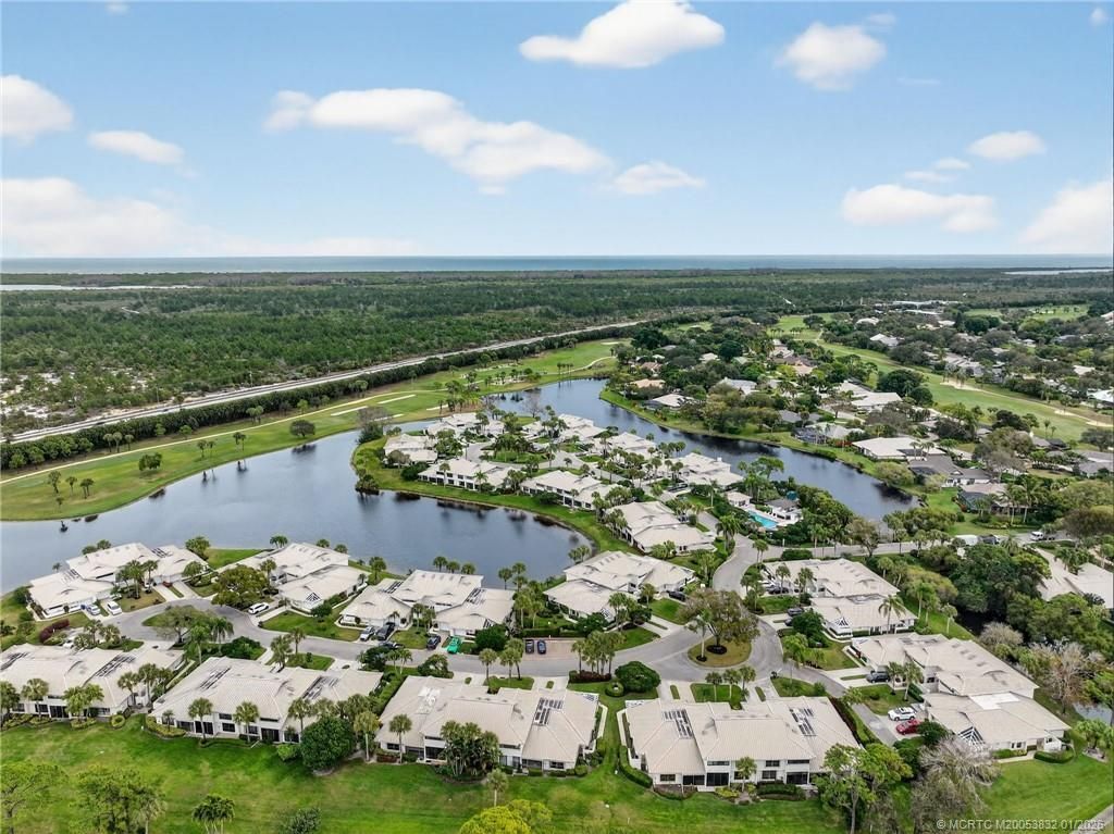 5627 SE Foxcross Place, Stuart, FL 34997 Photo