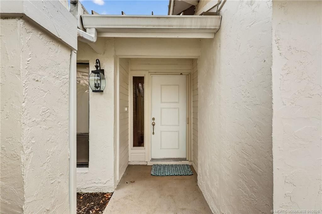 5627 SE Foxcross Place, Stuart, FL 34997 Photo