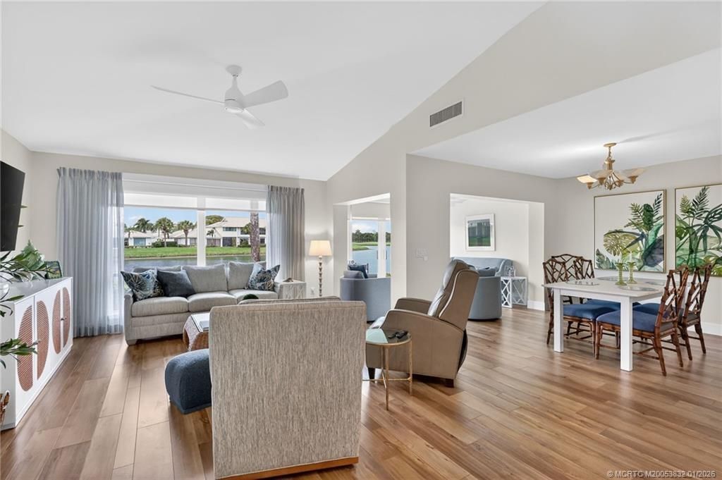 5627 SE Foxcross Place, Stuart, FL 34997 Photo