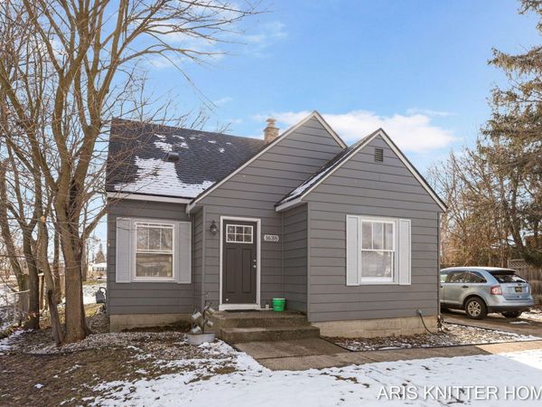 1638 32ND Street SW, Wyoming, MI 49508