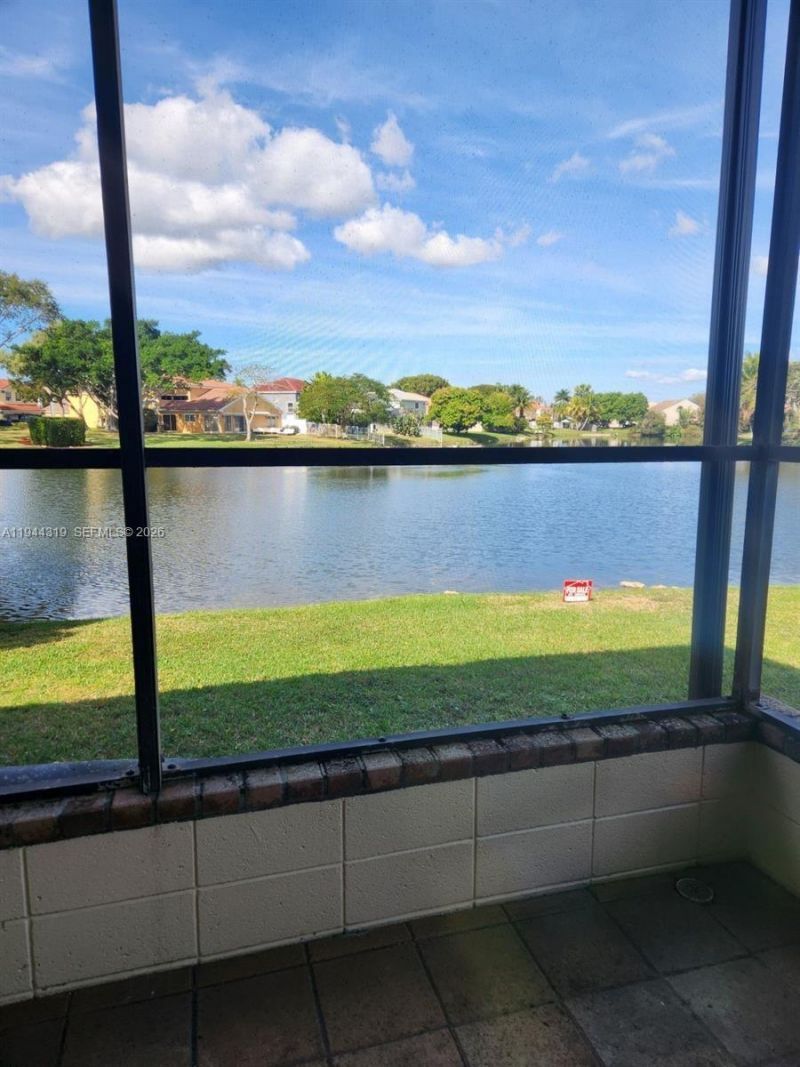 14531 Hickory Ct , Davie, FL 33325 Photo