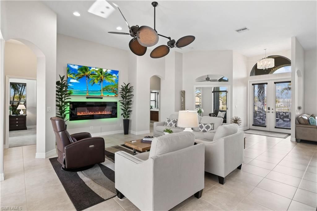 1304 SW 25th Ter, Cape Coral, FL 33914 Photo