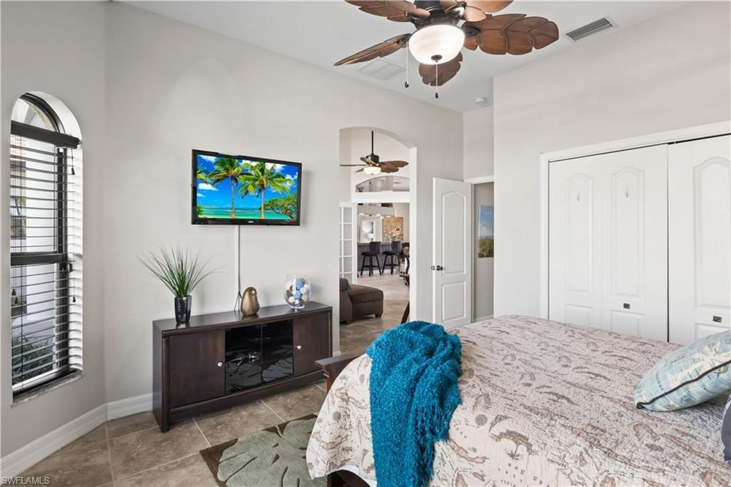 1304 SW 25th Ter, Cape Coral, FL 33914 Photo