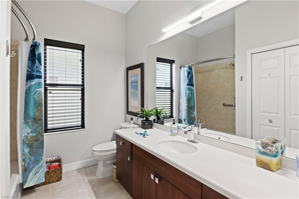 1304 SW 25th Ter, Cape Coral, FL 33914 Photo