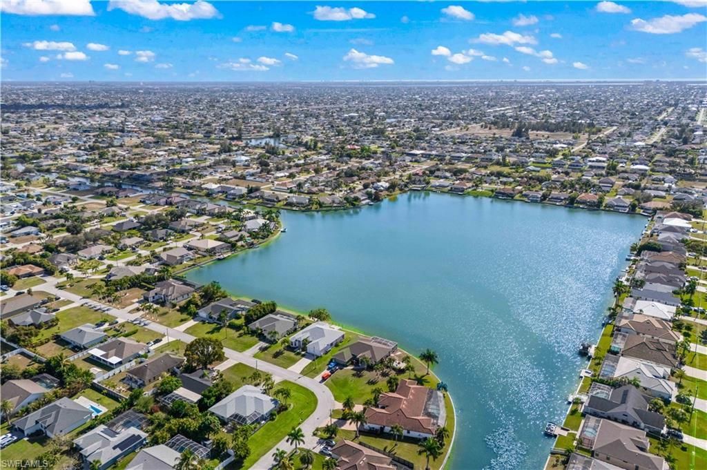 1304 SW 25th Ter, Cape Coral, FL 33914 Photo