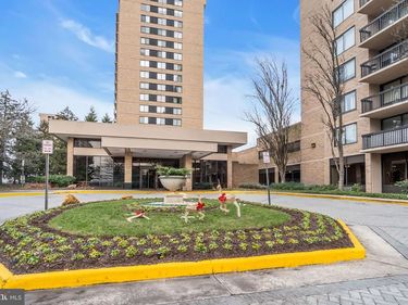 3713 S GEORGE MASON DRIVE, Unit 1109, FALLS CHURCH, VA 22041