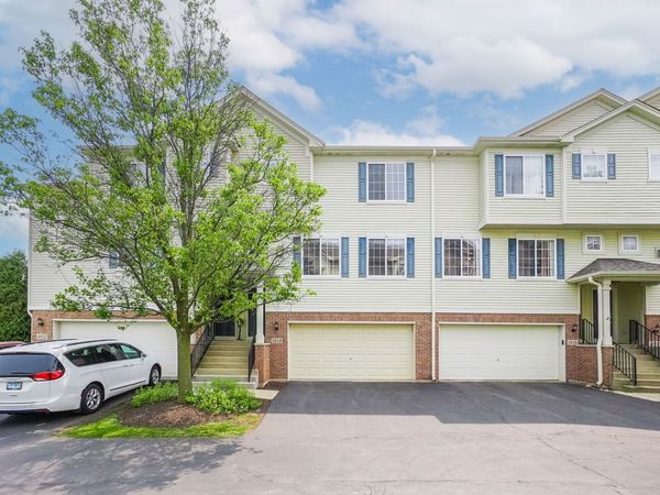 1854 Fredericksburg Lane, Aurora, IL 60503