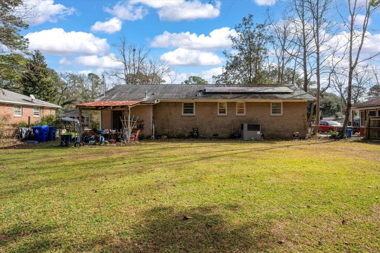 2213 Pinehurst Avenue Photo 33