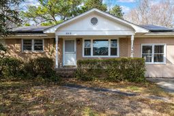 2213 Pinehurst Avenue photo 4