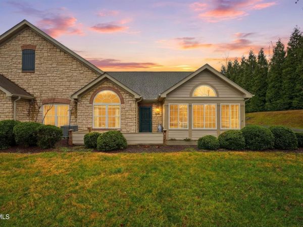 1721 Skyland Falls Court, Unit 1721, Kingsport, TN 37664