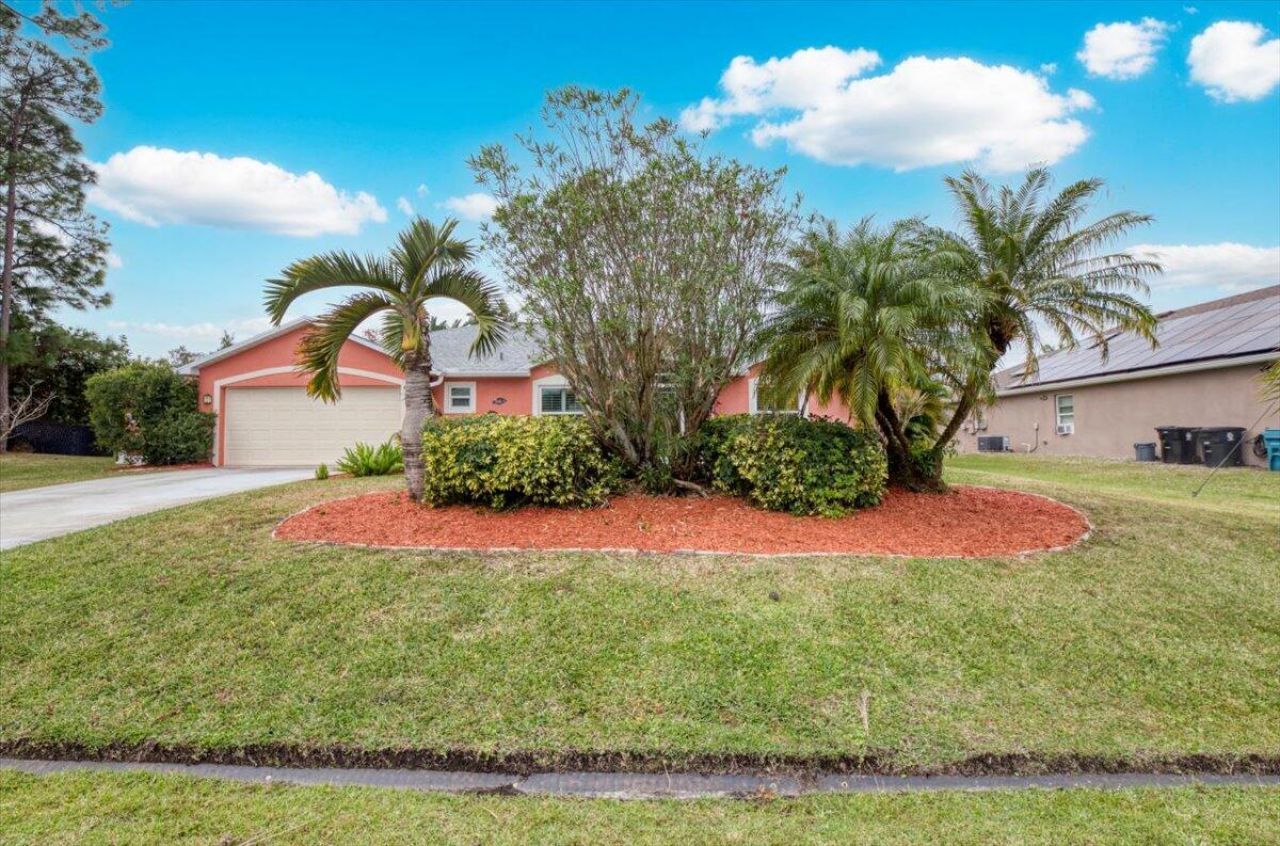 1844 SW Renfro Street, Port Saint Lucie, FL 34953 Photo