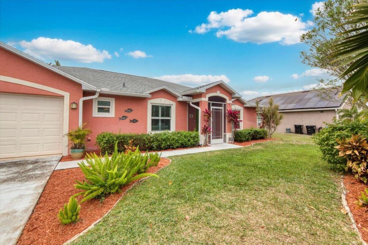 1844 SW Renfro Street, Port Saint Lucie, FL 34953 Photo